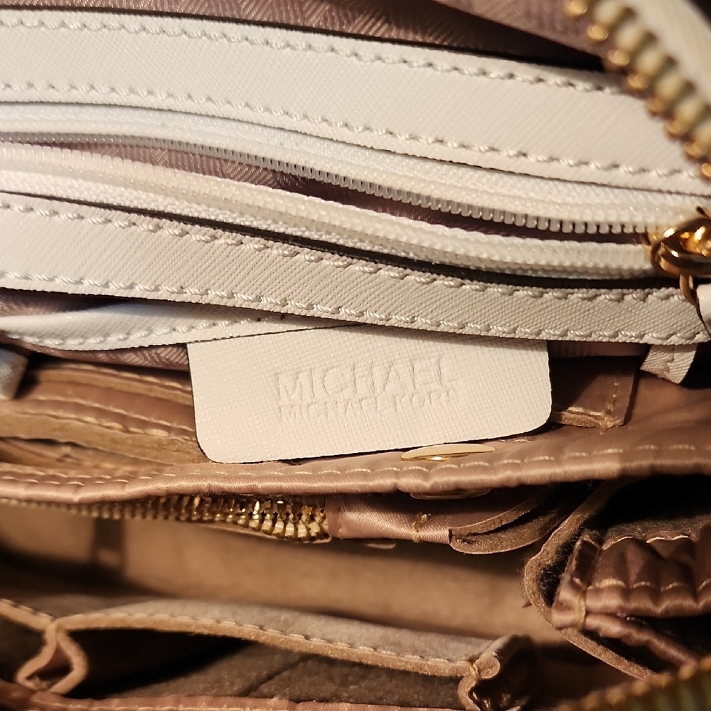 Michael Kors Brown and White Smythe Dome Medium Satchel Classic Style NWOT - Picture 10 of 12